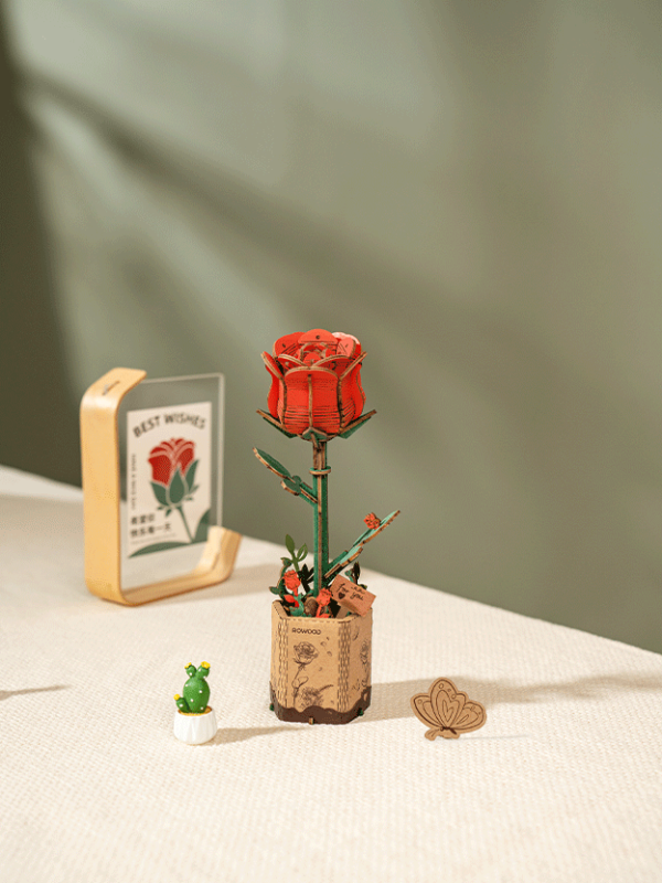 Red Rose - 3D Wooden Puzzle - TW042